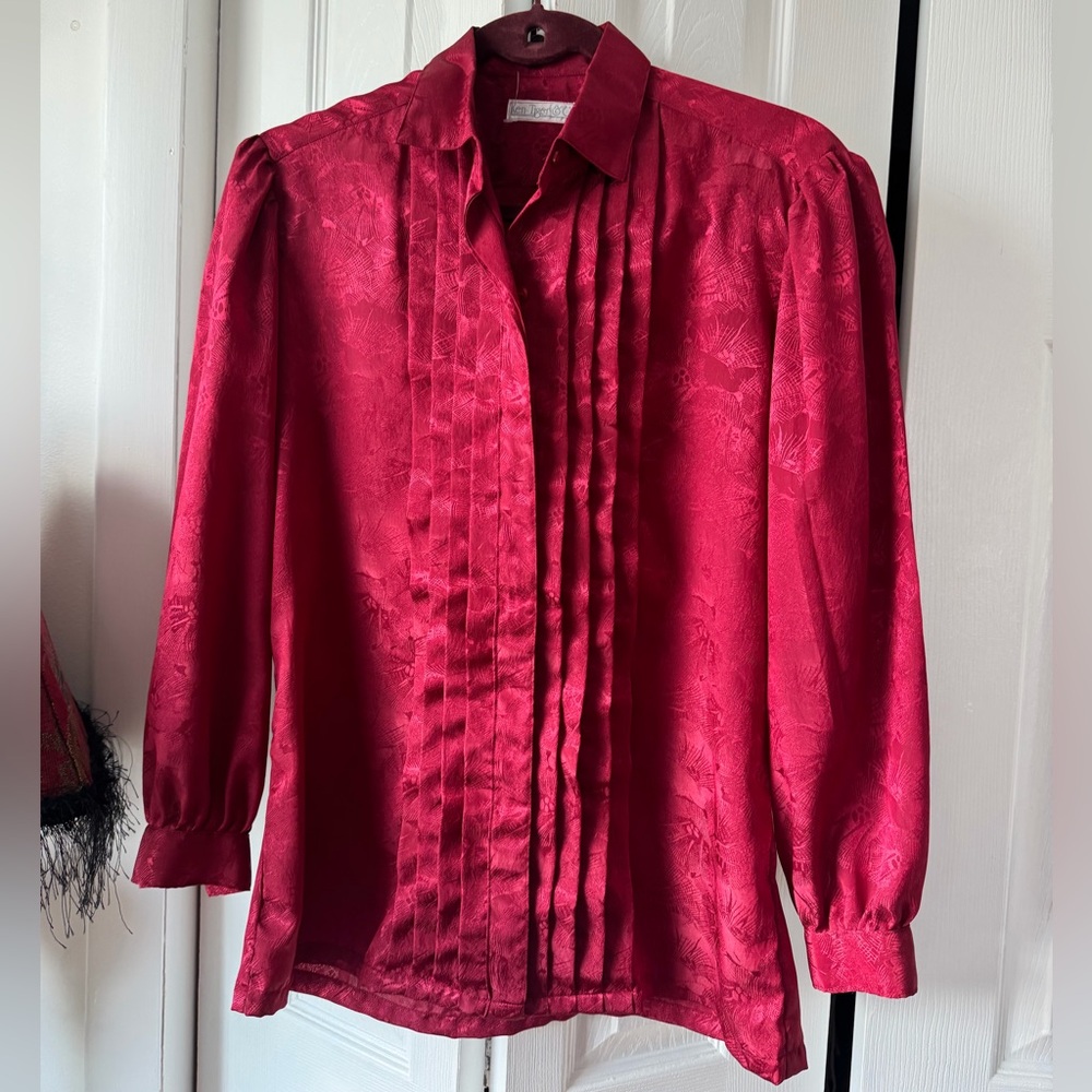 Ken Tiger & Co. Red Satin Pintuck Shirt